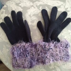 Nordstrom Black Gloves w/ Purple Trim | Size OS